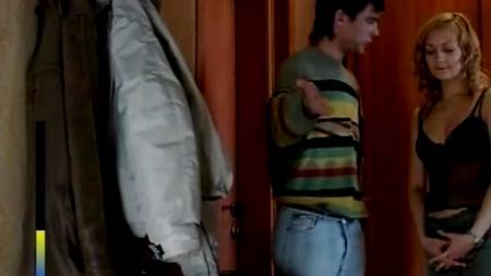 Үлкен әтеш аналды бөледі