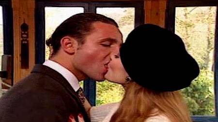 Сюжеті мен аудармасы бар порно видеолар