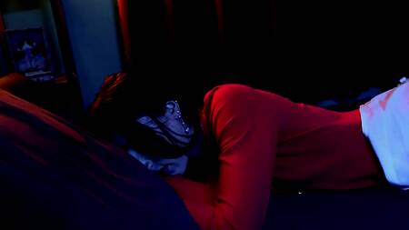 Милая подруга падчерица склонила к сексу втроем